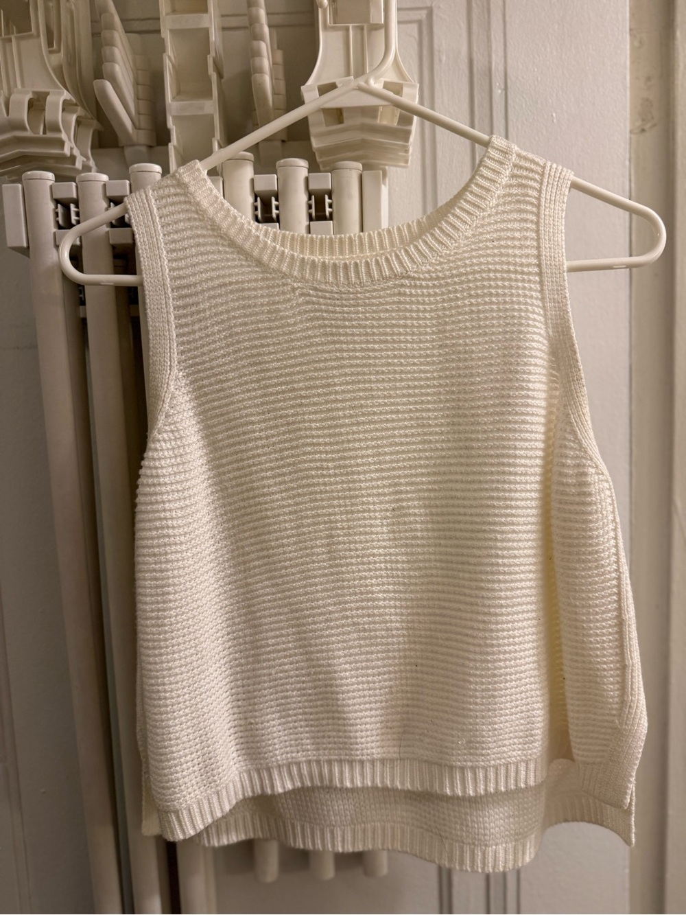 Sans Souci Cream Ribbed Knit Tank